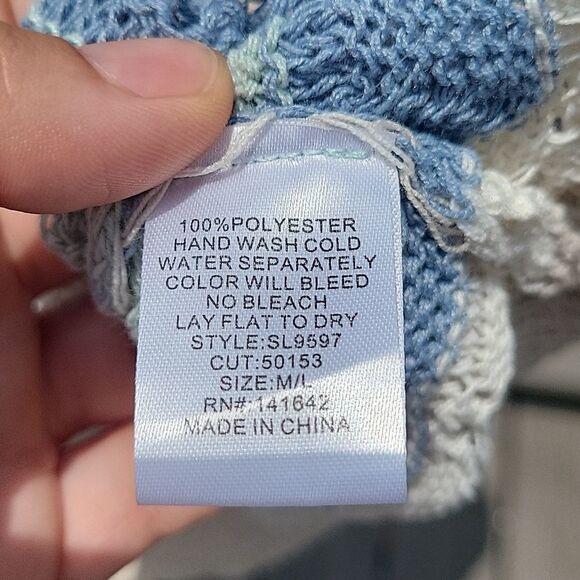 She + Sky zigzag stripe sweater size M/L - Picture 5 of 6